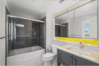 3701 5th Avenue #1, Holmes Beach, FL 34217 - Photo 24