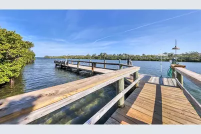 3240 Gulf Of Mexico Drive #B402, Longboat Key, FL 34228 - Photo 38