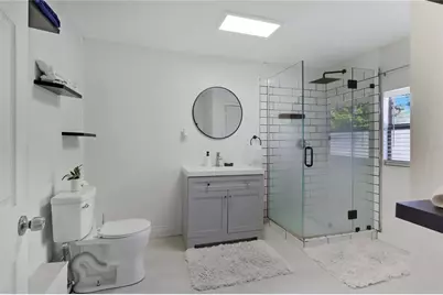 2826 Marlette Street, Sarasota, FL 34231 - Photo 10