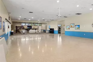 1327 Glendale Cir W, Sarasota, FL 34232 - Photo 24