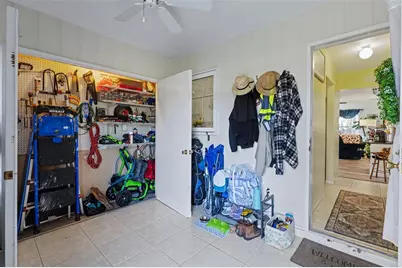 1327 Glendale Circle W #218, Sarasota, FL 34232 - Photo 16