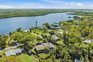 906 Tropical Dr, Bradenton, FL 34208 - Photo 50