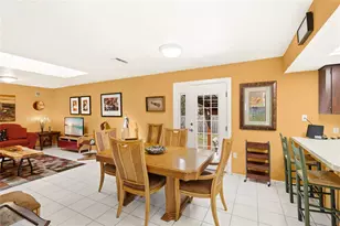 906 Tropical Dr, Bradenton, FL 34208 - Photo 16