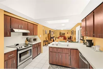 906 Tropical Drive, Bradenton, FL 34208 - Photo 12