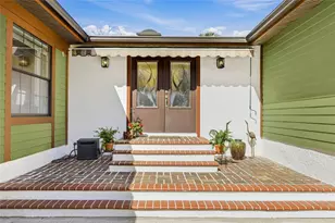 906 Tropical Dr, Bradenton, FL 34208 - Photo 4