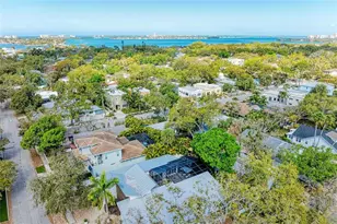 3625 Jacinto Ct, Sarasota, FL 34239 - Photo 10