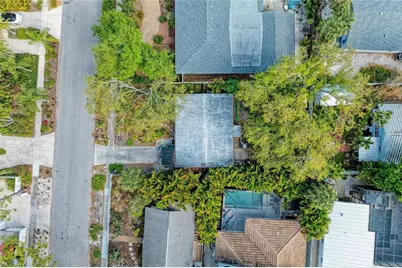 3625 Jacinto Court, Sarasota, FL 34239 - Photo 6