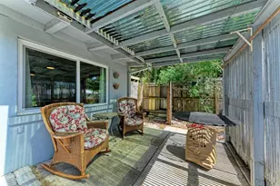 3625 Jacinto Ct, Sarasota, FL 34239 - Photo 2