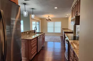 1856 Woodhaven Cir, Sarasota, FL 34232 - Photo 6