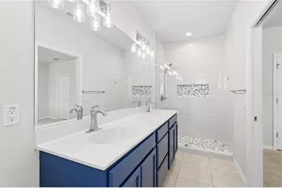 3730 82nd Avenue Circle E #104, Sarasota, FL 34243 - Photo 18