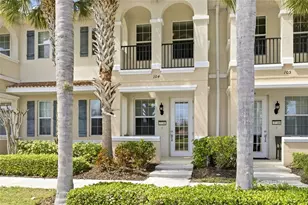 3730 82nd Ave Cir E, Sarasota, FL 34243 - Photo 2