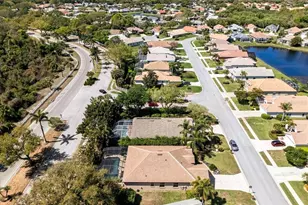 6801 Superior St Cir, Sarasota, FL 34243 - Photo 46