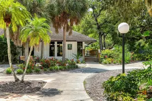 5058 Marsh Field Rd, Sarasota, FL 34235 - Photo 52