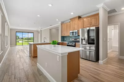 4255 Pond Brook Court, Bradenton, FL 34211 - Photo 8