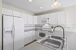 2214 Michele Dr, Sarasota, FL 34231 - Photo 30