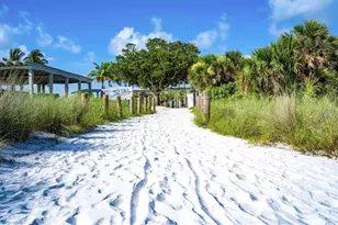 2214 Michele Dr, Sarasota, FL 34231 - Photo 44