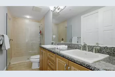 445 N Orange Avenue #306, Sarasota, FL 34236 - Photo 18