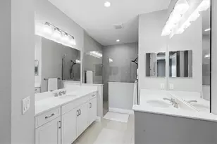 12826 Seasong Ter, Bradenton, FL 34211 - Photo 36