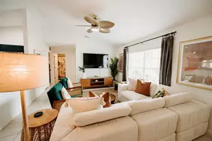 3009 39th Ave W, Bradenton, FL 34205 - Photo 10