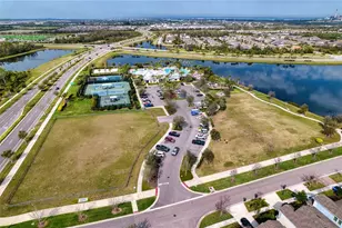 6136 Voyagers Pl, Apollo Beach, FL 33572 - Photo 32