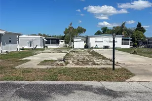 420 49th Street E, Palmetto, FL 34221 - Photo 1