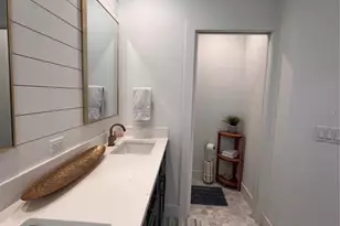 4140 Augustine Ave, Sarasota, FL 34231 - Photo 38