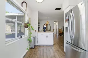 8520 109th Way, Seminole, FL 33772 - Photo 10