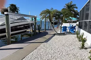 3704 100th St W, Bradenton, FL 34210 - Photo 10