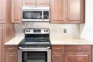 11901 4th Street N, Saint Petersburg, FL 33716 - Photo 6