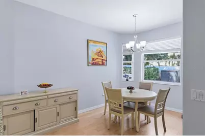 6726 W Country Club Lane, Sarasota, FL 34243 - Photo 18