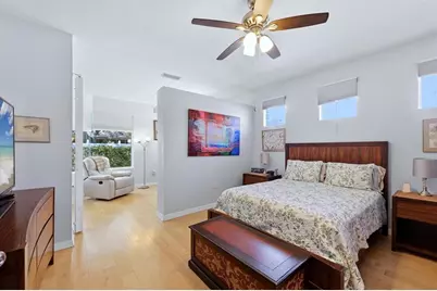 6726 W Country Club Lane, Sarasota, FL 34243 - Photo 18