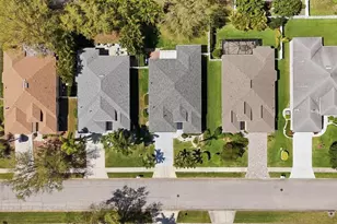 6726 W Country Club Ln, Sarasota, FL 34243 - Photo 34