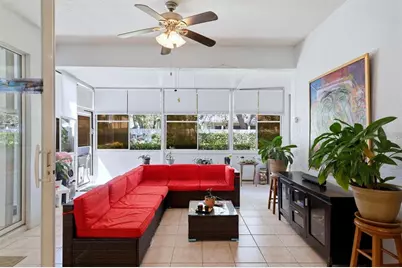 6726 W Country Club Lane, Sarasota, FL 34243 - Photo 16