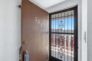 4137 Lake Bayshore Dr, Bradenton, FL 34205 - Photo 4