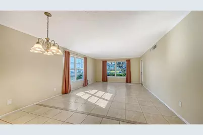 4380 Exeter Drive #101, Longboat Key, FL 34228 - Photo 18