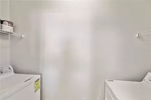 1005 Villagio Cir, Sarasota, FL 34237 - Photo 18