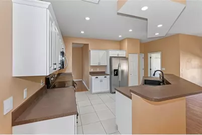 2724 Temple Street, Sarasota, FL 34239 - Photo 16