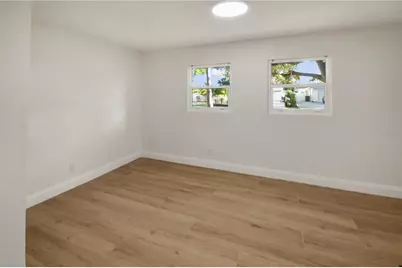 3141 Irving Street, Sarasota, FL 34237 - Photo 10