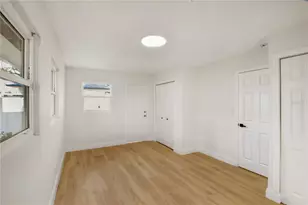 3141 Irving St, Sarasota, FL 34237 - Photo 12