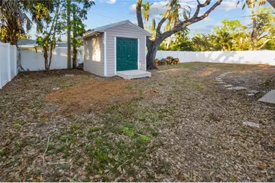 3141 Irving Street, Sarasota, FL 34237 - Photo 16