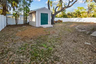 3141 Irving St, Sarasota, FL 34237 - Photo 16