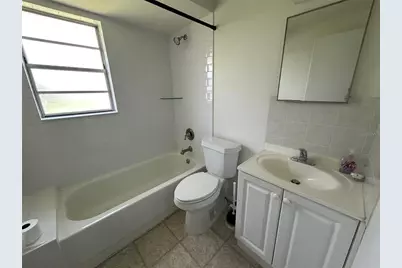 4427 58th Street W, Bradenton, FL 34210 - Photo 8