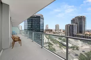 400 Central Ave, Saint Petersburg, FL 33701 - Photo 16