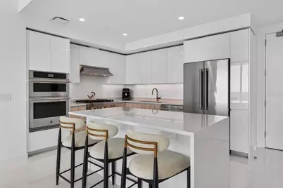 400 Central Avenue #1405, Saint Petersburg, FL 33701 - Photo 18