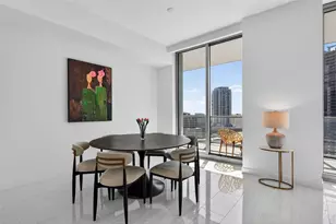 400 Central Ave, Saint Petersburg, FL 33701 - Photo 8