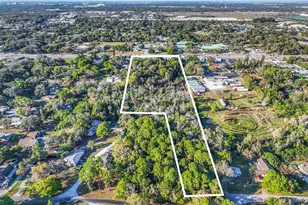 2008 53rd Ave E, Bradenton, FL 34203 - Photo 2