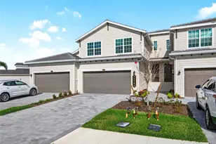 17765 Boracay Ct, Venice, FL 34293 - Photo 2