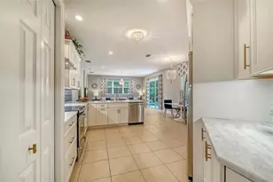 11862 Granite Woods Loop, Venice, FL 34292 - Photo 12