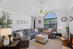 4504 Citation Ln, Sarasota, FL 34233 - Photo 4