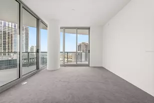 400 Central Ave, Saint Petersburg, FL 33701 - Photo 30